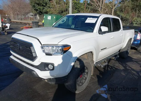 2022 Toyota Tacoma Sr5 V6 из США, поврежденный, VIN 3TYDZ5BN0NT015104
